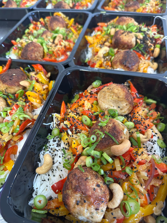 Maandag Meal 4 - Thai Chicken Meatballs Noodles